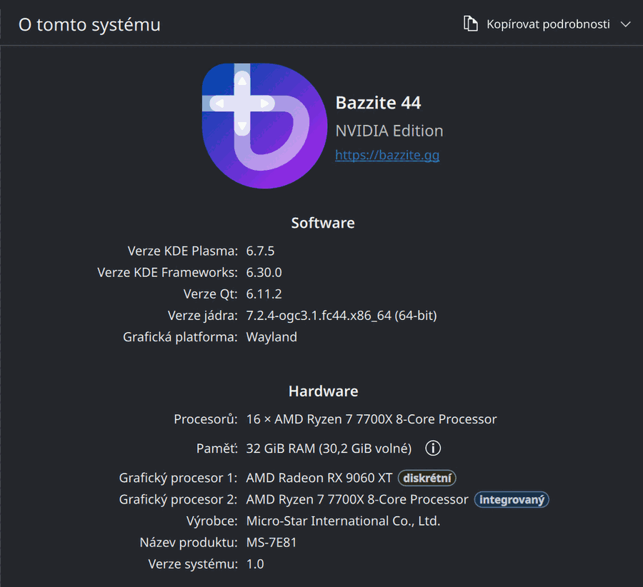 Informace o systému Bazzite na ATX PC s RX 9060 XT zapojenou přímo v PCIe slotu